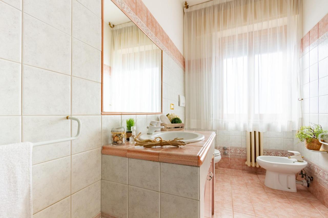 Appartamento Il Melograno - Myho Casa Tortoreto Exteriör bild